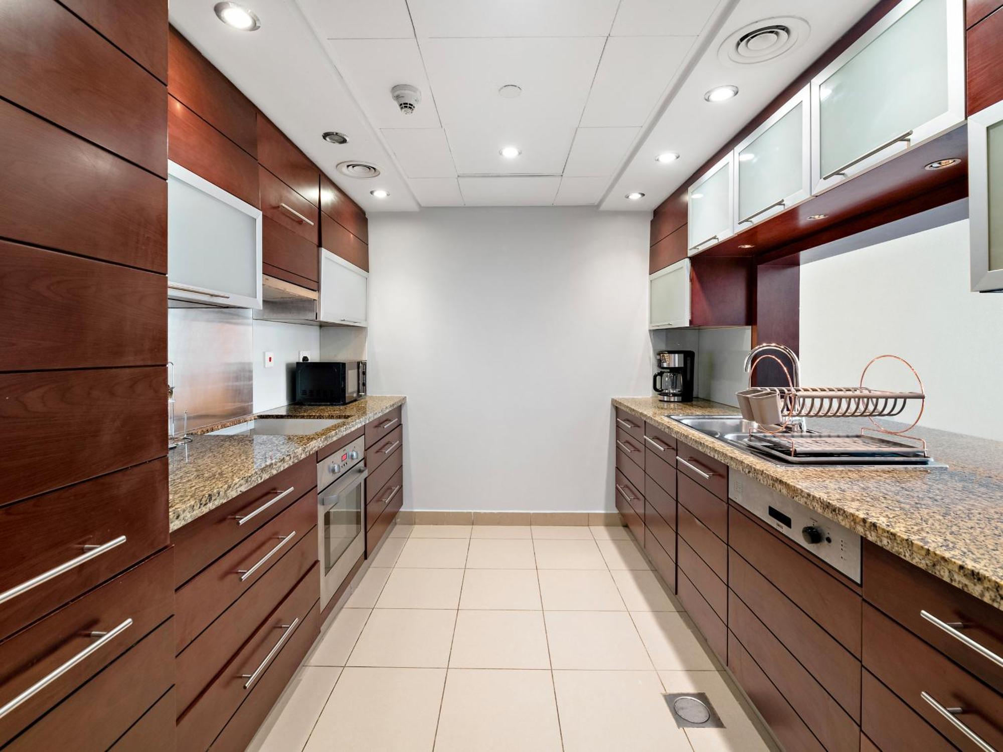 Apartment Stylish 1br In Downtown With - Burj Views Dubai