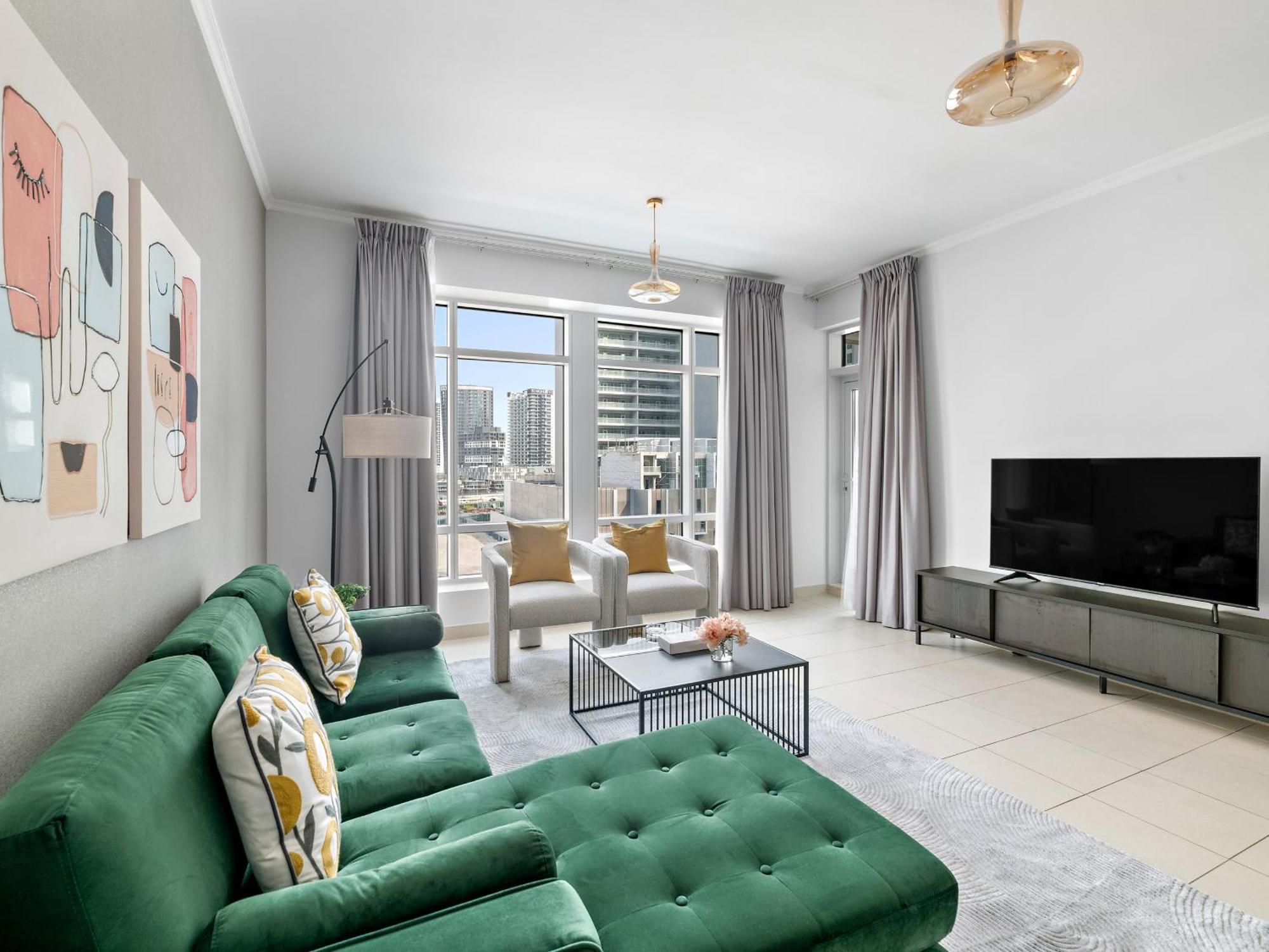 Stylish 1br In Downtown With - Burj Views *